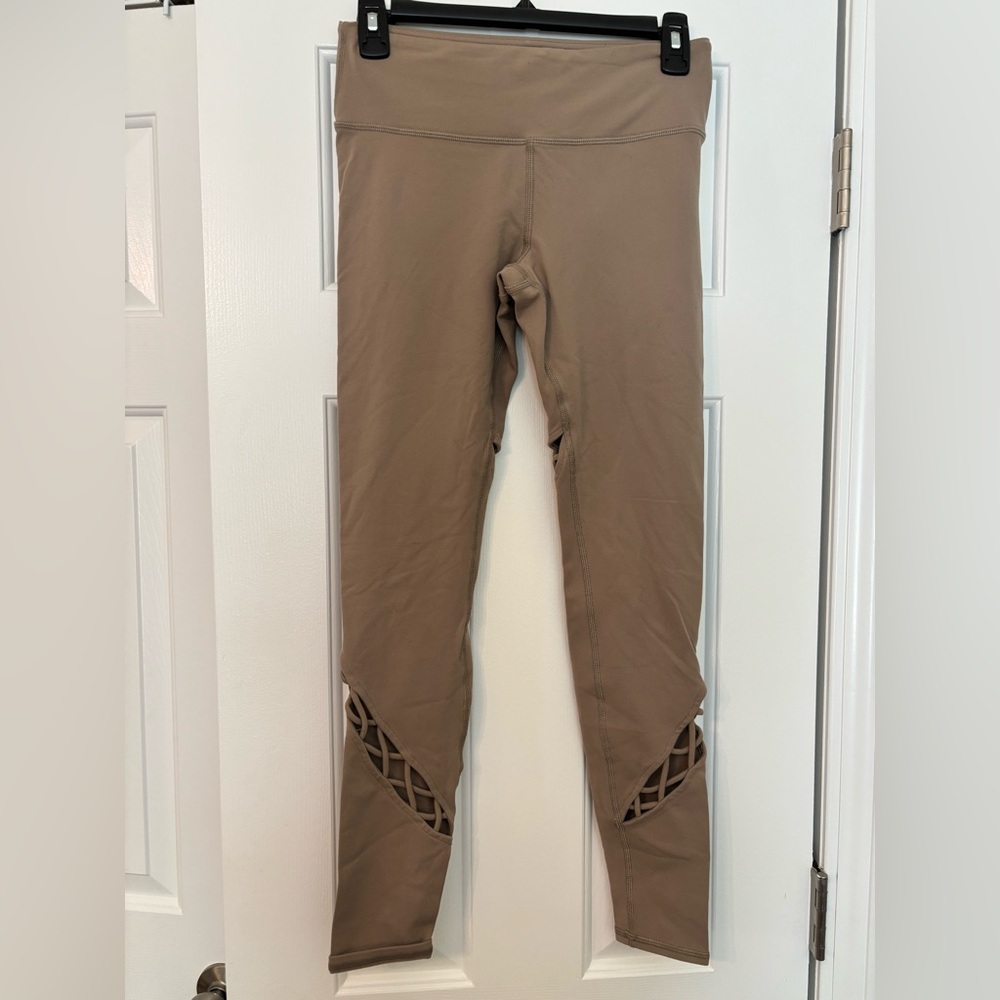 ALO Yoga Tan Lattice Leggings